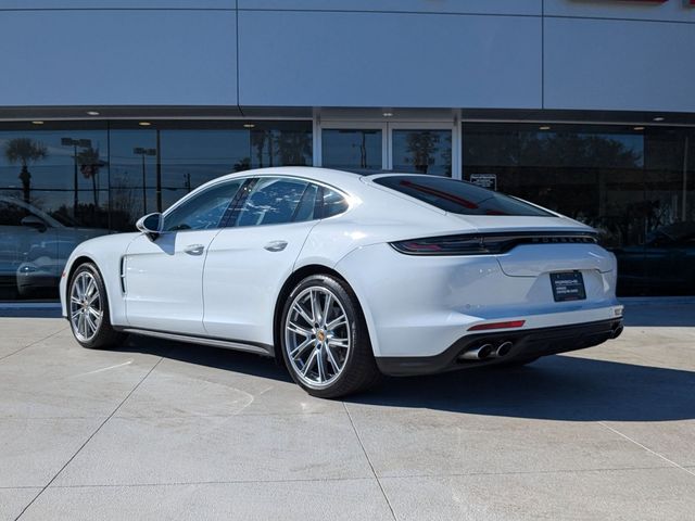 2023 Porsche Panamera 4 Platinum Edition