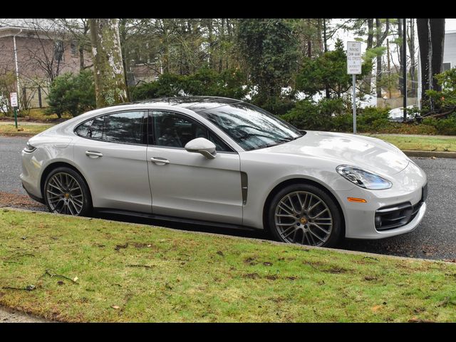 2023 Porsche Panamera 4 Platinum Edition