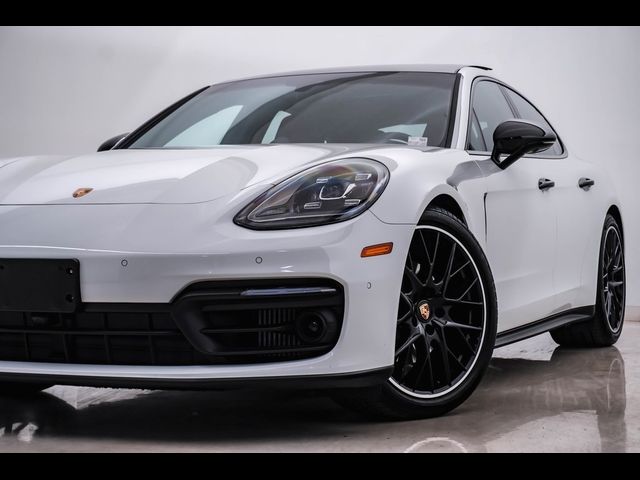 2023 Porsche Panamera 4 Platinum Edition