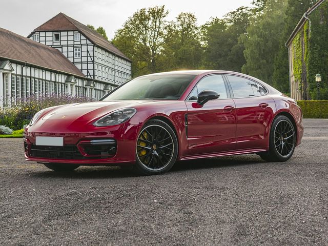 2023 Porsche Panamera Base