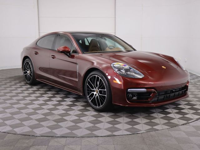 2023 Porsche Panamera Base