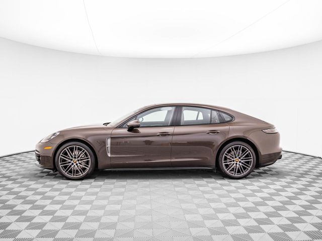 2023 Porsche Panamera 4 Platinum Edition