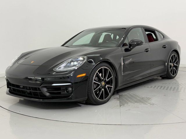 2023 Porsche Panamera 4 Platinum Edition