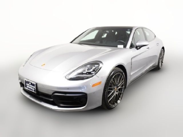 2023 Porsche Panamera 4 Platinum Edition