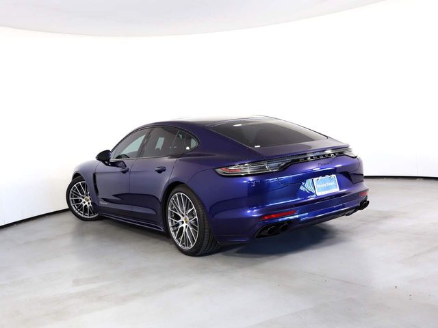 2023 Porsche Panamera 