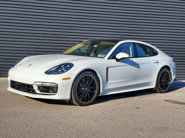 2023 Porsche Panamera Platinum Edition