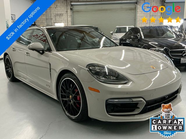 2023 Porsche Panamera GTS