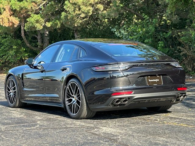 2023 Porsche Panamera GTS