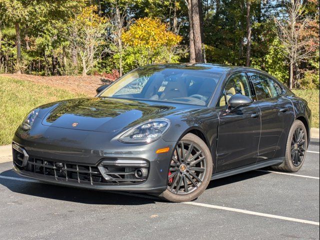 2023 Porsche Panamera GTS