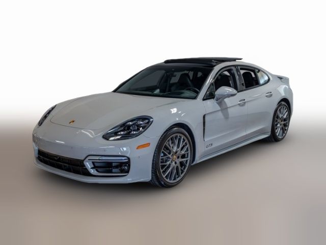 2023 Porsche Panamera GTS