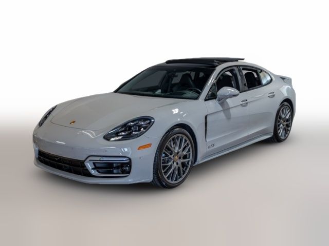 2023 Porsche Panamera GTS