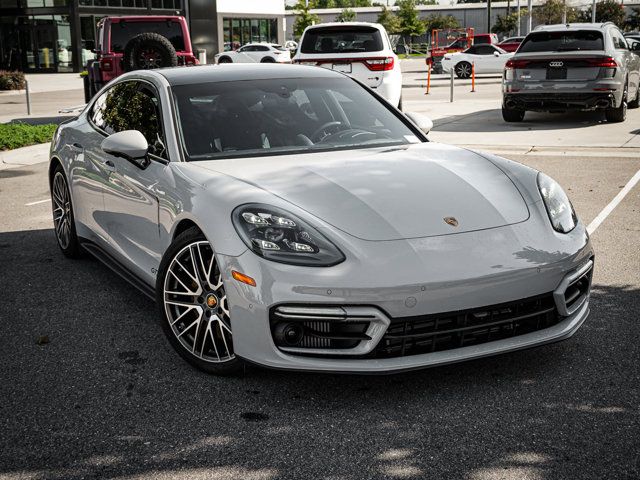 2023 Porsche Panamera GTS