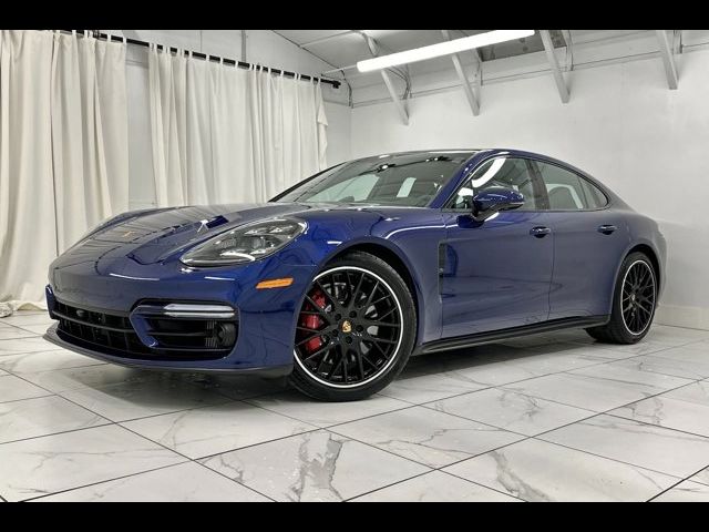 2023 Porsche Panamera GTS