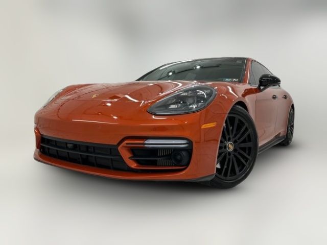 2023 Porsche Panamera GTS