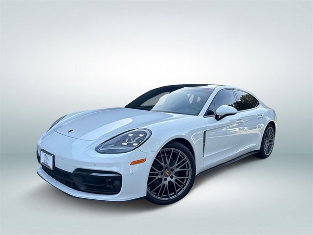 2023 Porsche Panamera 4