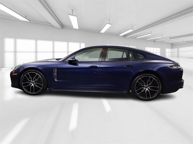 2023 Porsche Panamera 