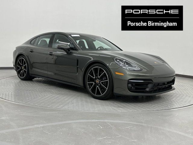 2023 Porsche Panamera Platinum Edition
