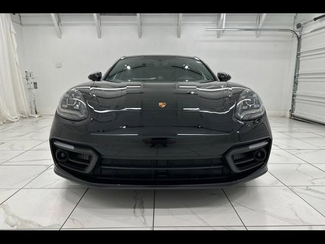 2023 Porsche Panamera Platinum Edition