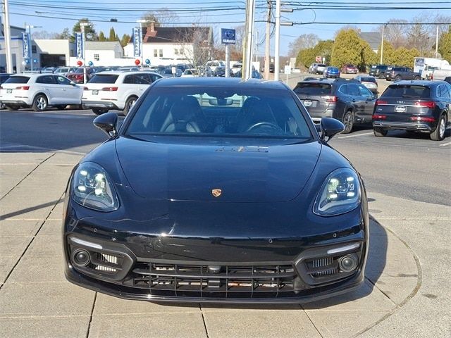 2023 Porsche Panamera 4