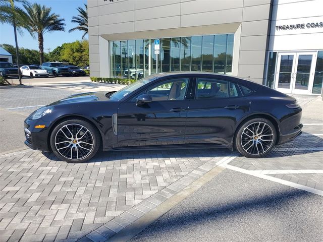 2023 Porsche Panamera 