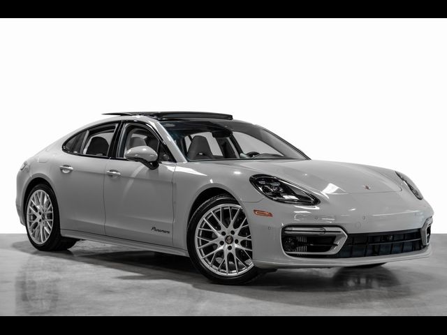 2023 Porsche Panamera Platinum Edition