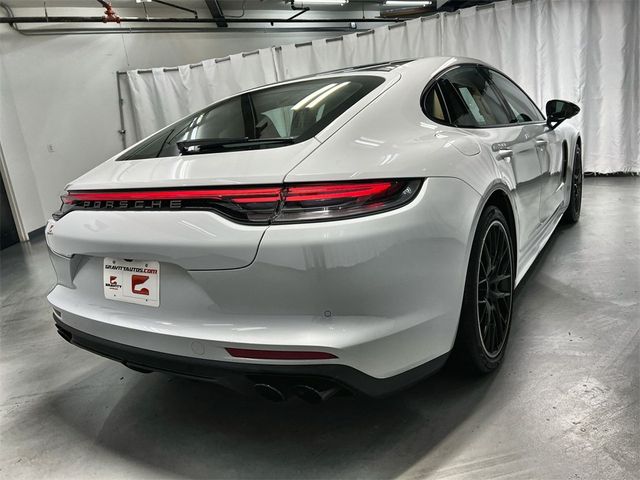 2023 Porsche Panamera Platinum Edition