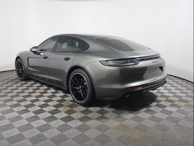 2023 Porsche Panamera Platinum Edition