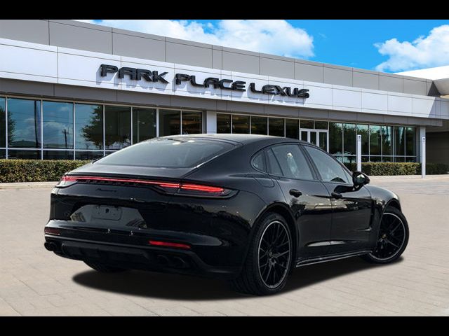 2023 Porsche Panamera Platinum Edition