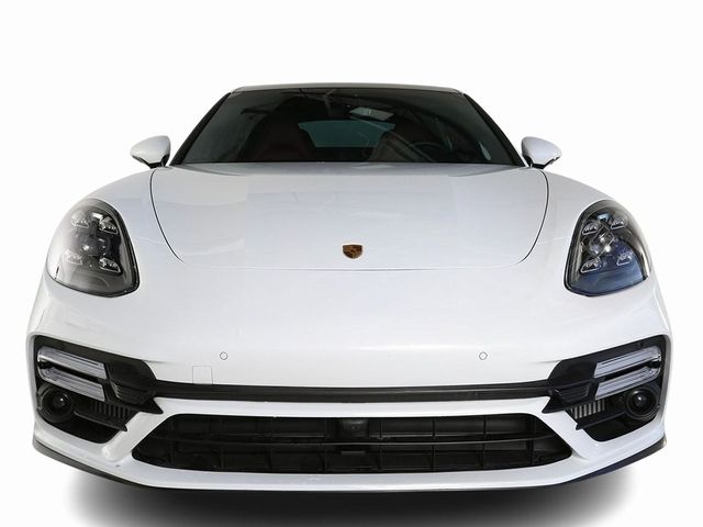 2023 Porsche Panamera Turbo S