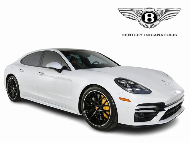 2023 Porsche Panamera Turbo S