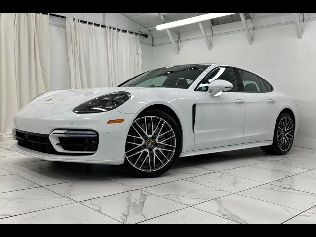 2023 Porsche Panamera Turbo S