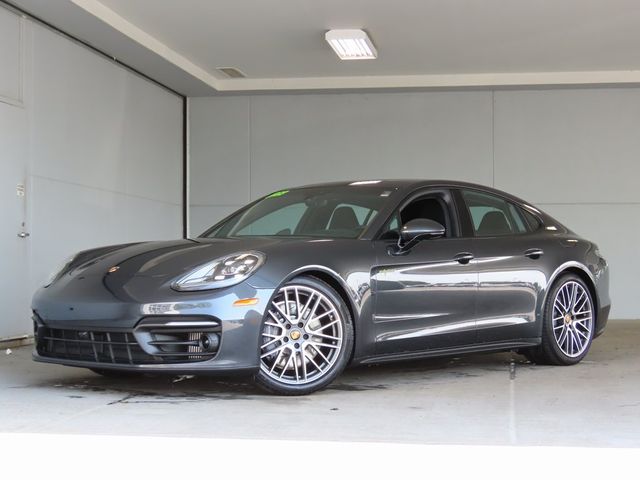 2023 Porsche Panamera 