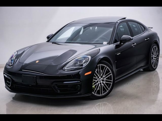 2023 Porsche Panamera 