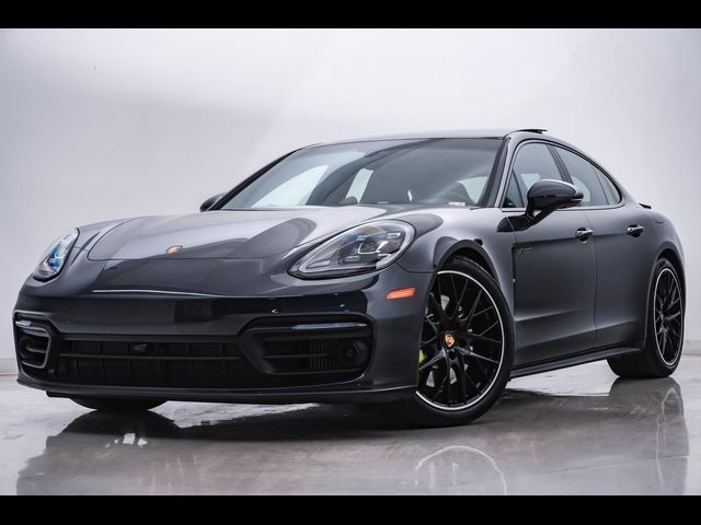 2023 Porsche Panamera 