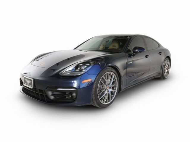 2023 Porsche Panamera E-Hybrid 4