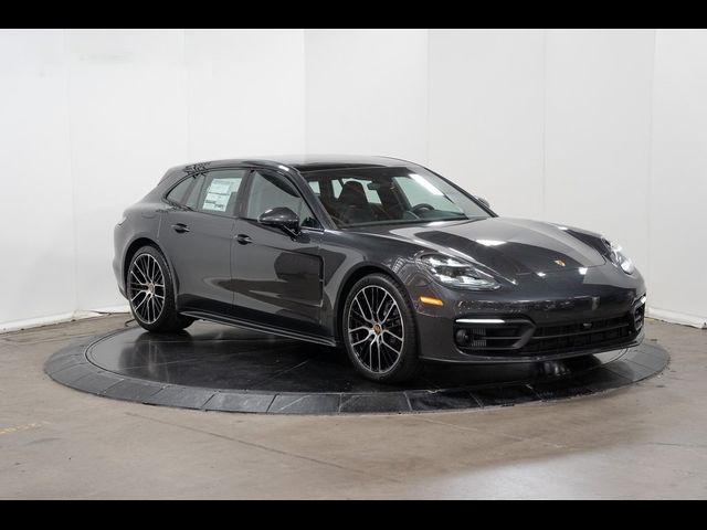 2023 Porsche Panamera 4