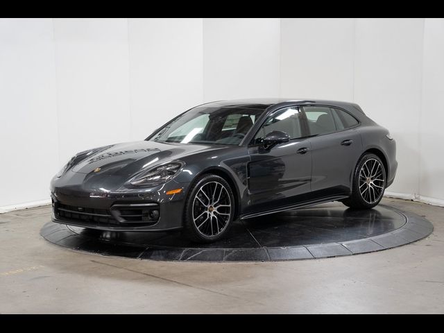 2023 Porsche Panamera 4