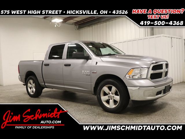 2023 Ram 1500 Classic SLT