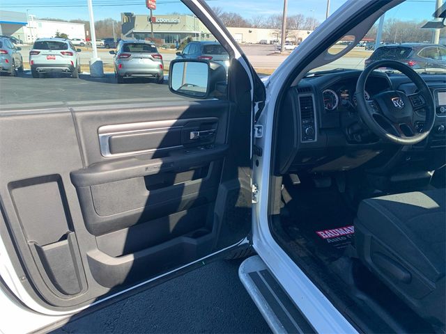 2023 Ram 1500 Classic Tradesman