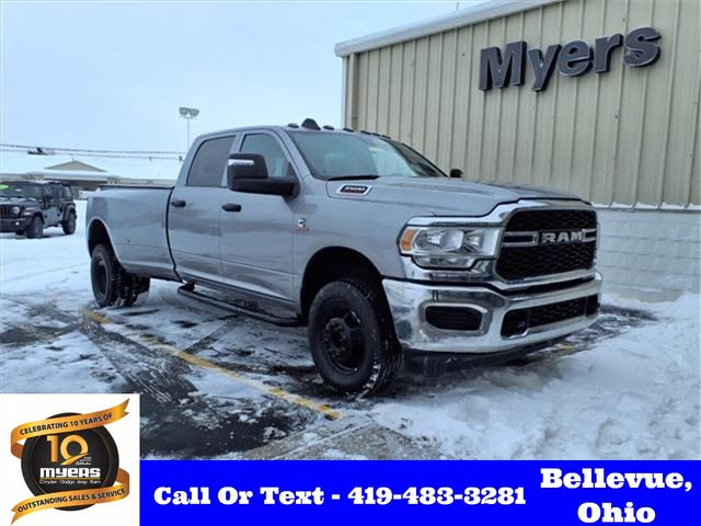 2023 Ram 3500 Tradesman