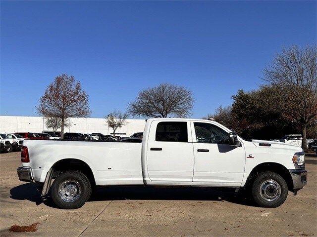 2023 Ram 3500 Tradesman