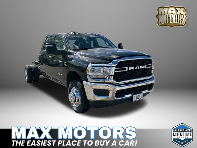 2023 Ram 3500 SLT