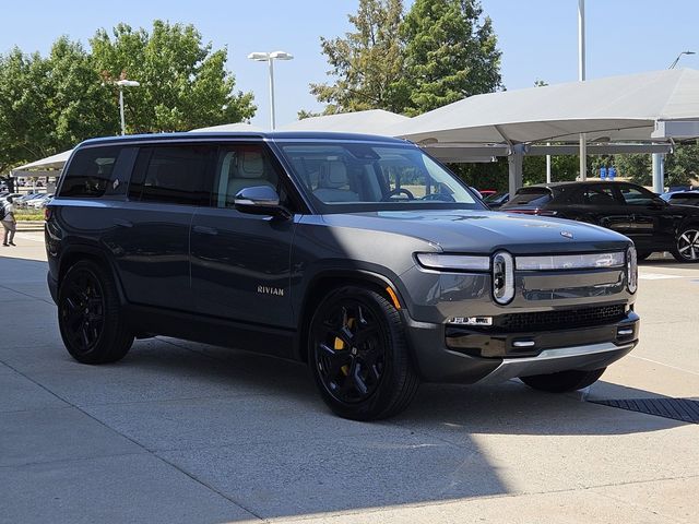 2023 Rivian R1S Adventure