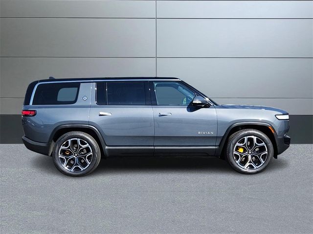 2023 Rivian R1S Adventure