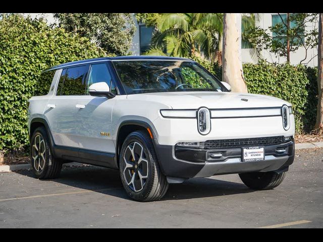 2023 Rivian R1S Adventure