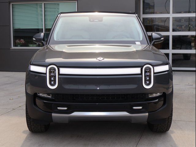 2023 Rivian R1S Adventure