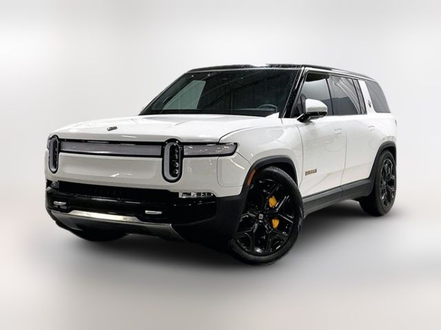 2023 Rivian R1S Adventure Package