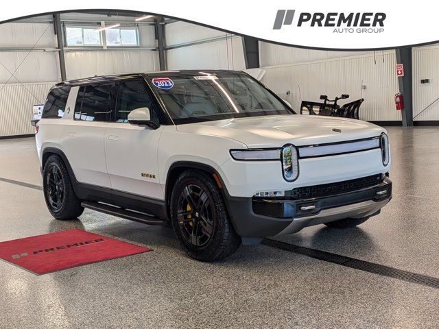 2023 Rivian R1S Adventure