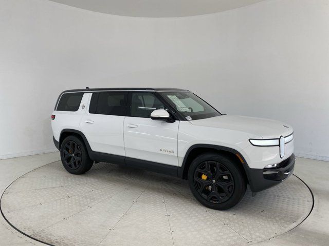 2023 Rivian R1S Adventure