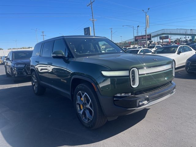 2023 Rivian R1S Adventure